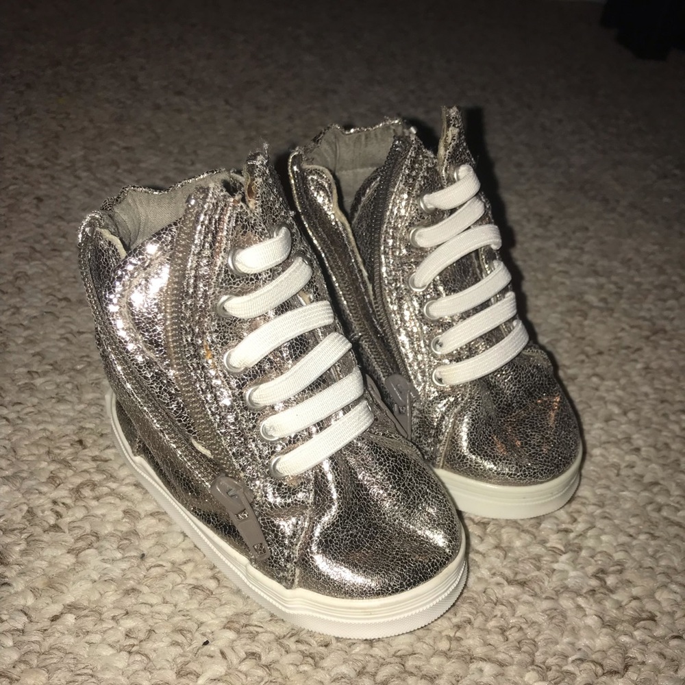 Baby Girl MICHAEL Michael Kors Metallic Hi-Top